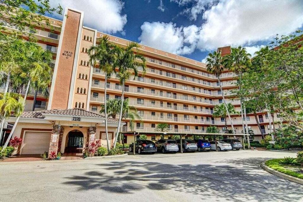 7380 S Oriole Boulevard 605, Delray Beach, FL 33446