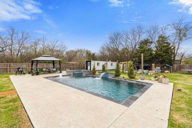 101 Olive Street A, Lone Oak, TX 75453