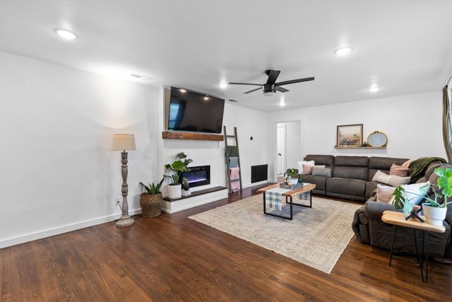 101 Olive Street A, Lone Oak, TX 75453