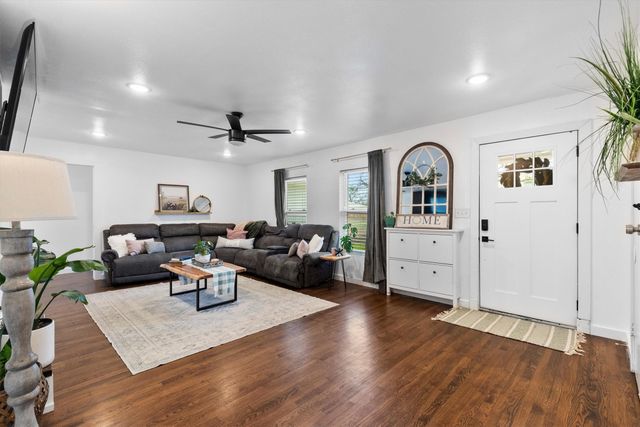 101 Olive Street A, Lone Oak, TX 75453