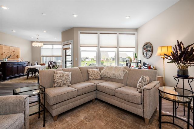 3380 Roslyn Drive, Ypsilanti, MI 48197