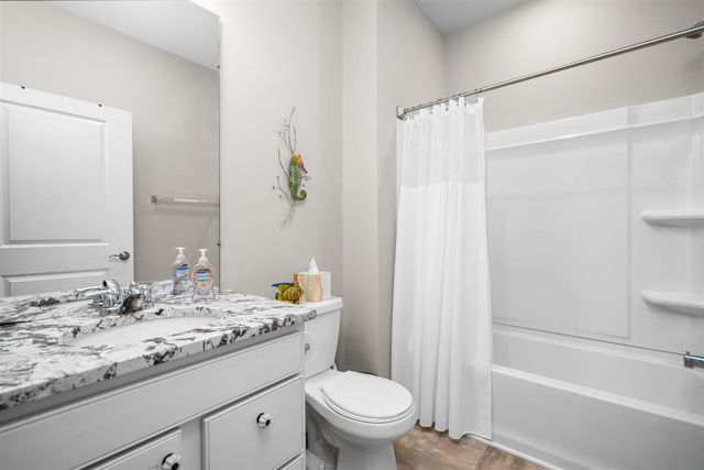 3380 Roslyn Drive, Ypsilanti, MI 48197