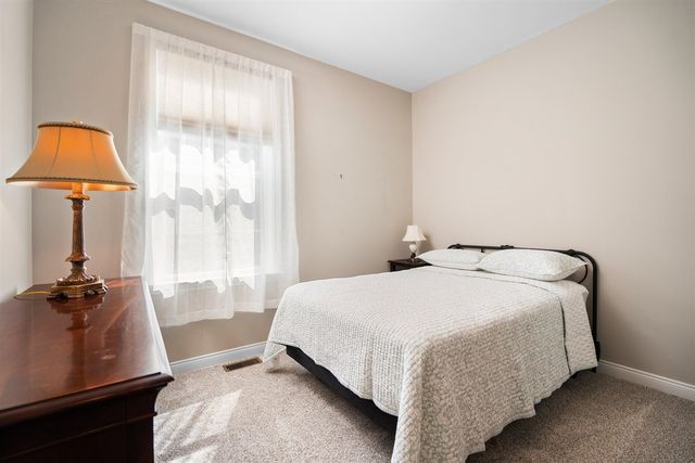 3380 Roslyn Drive, Ypsilanti, MI 48197