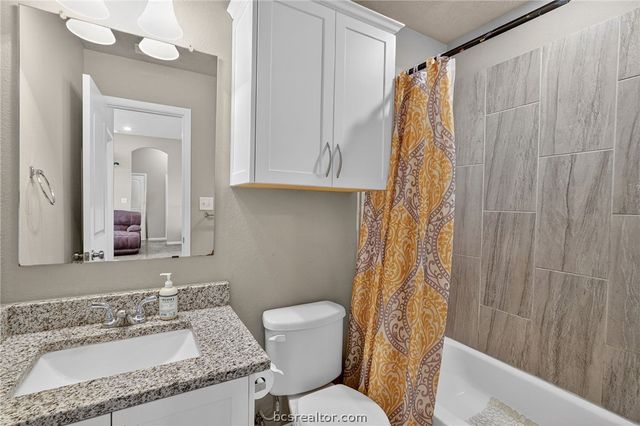 2001 Shimla Drive, Bryan, TX 77807