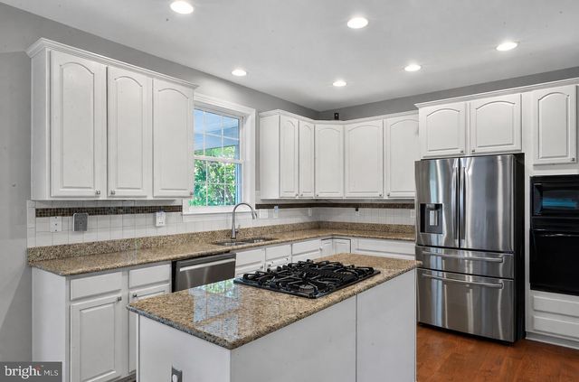 1920 EAMONS WAY, Annapolis, MD 21401