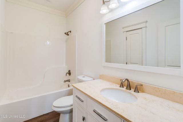 252 Handy Lane, Pass Christian, MS 39571