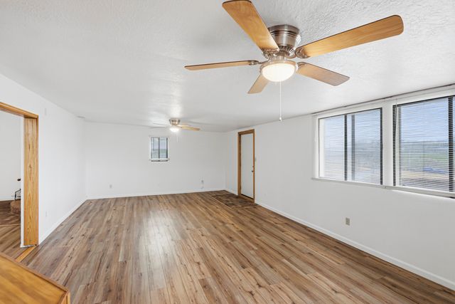 6 Sierra Vista Court, Peralta, NM 87042