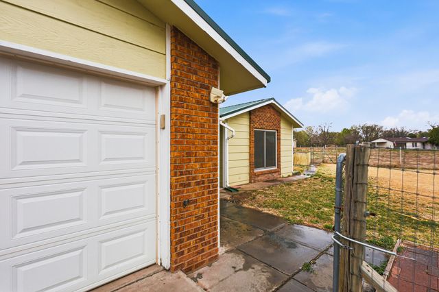 6 Sierra Vista Court, Peralta, NM 87042