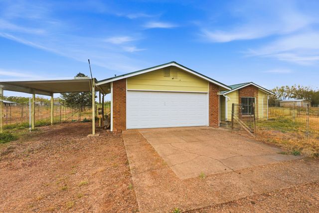 6 Sierra Vista Court, Peralta, NM 87042