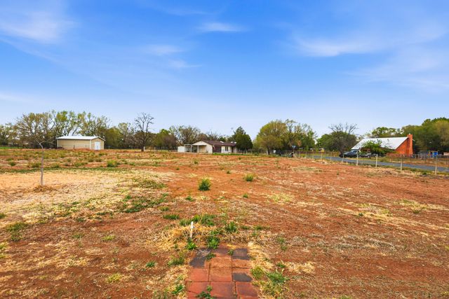 6 Sierra Vista Court, Peralta, NM 87042