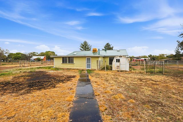 6 Sierra Vista Court, Peralta, NM 87042