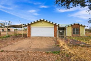 6 Sierra Vista Court, Peralta, NM 87042