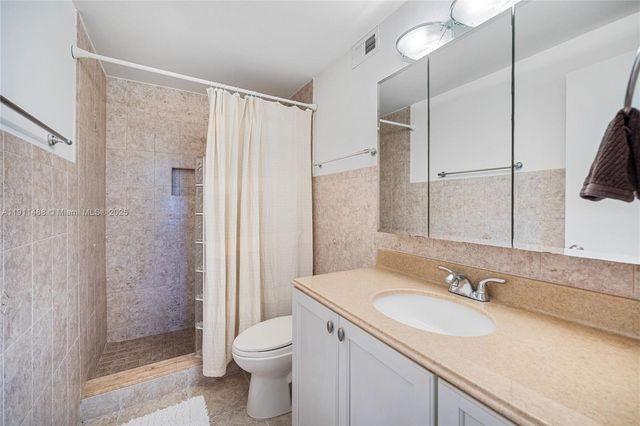 96000 Overseas Hwy W44, Key Largo, FL 33037