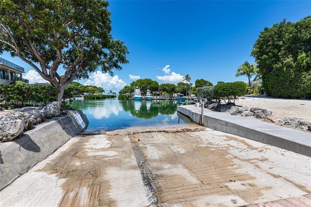 96000 Overseas Hwy W44, Key Largo, FL 33037