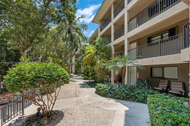 96000 Overseas Hwy W44, Key Largo, FL 33037