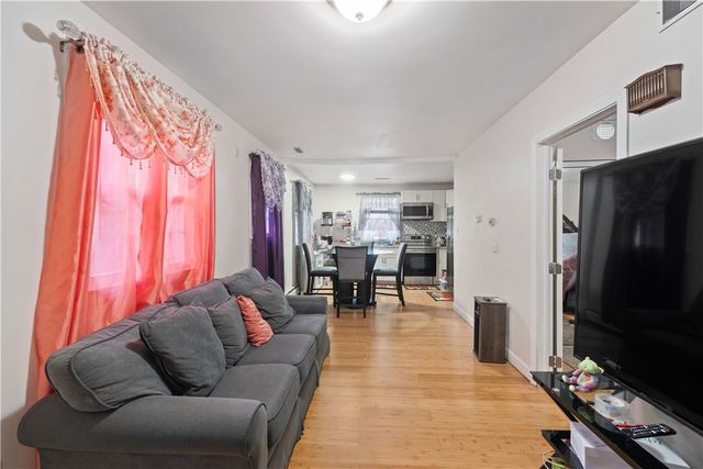 446 Budlong Road, Cranston, RI 02920