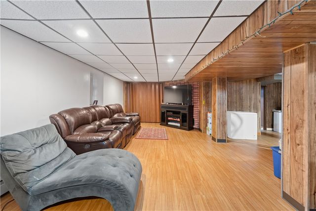 446 Budlong Road, Cranston, RI 02920