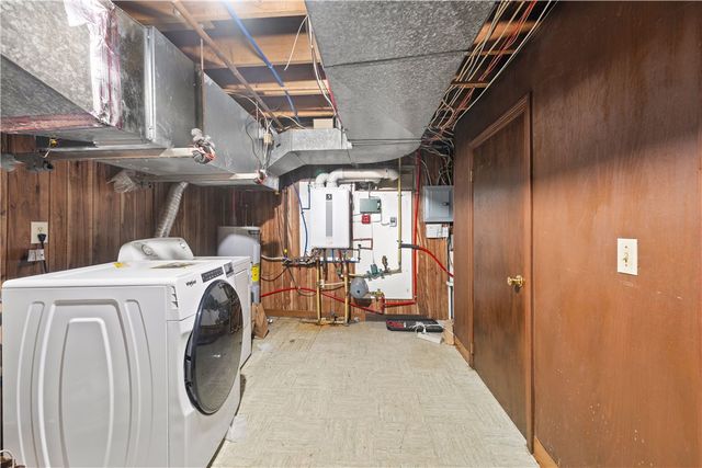 446 Budlong Road, Cranston, RI 02920