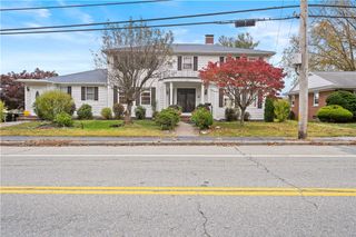 446 Budlong Road, Cranston, RI 02920