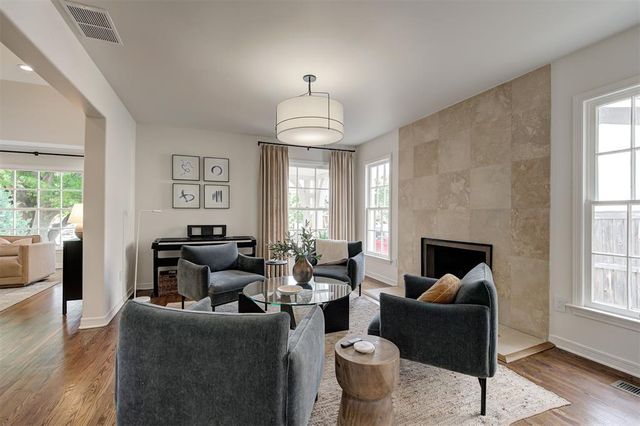 1107 Belford Avenue, Nichols Hills, OK 73116