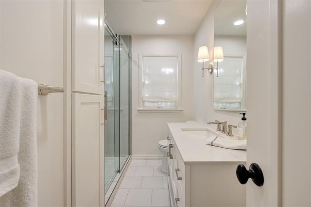 1107 Belford Avenue, Nichols Hills, OK 73116