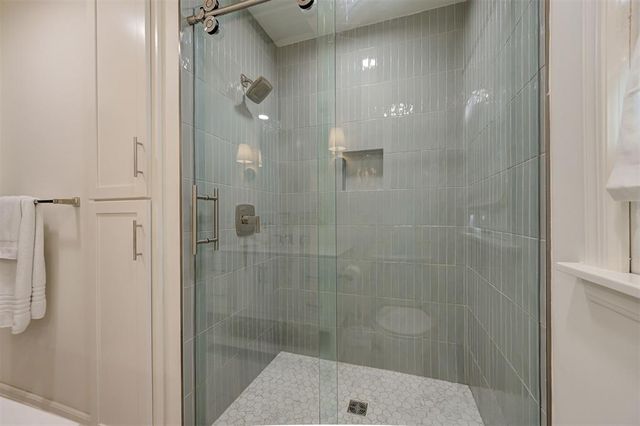 1107 Belford Avenue, Nichols Hills, OK 73116
