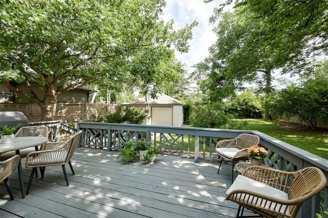 1107 Belford Avenue, Nichols Hills, OK 73116