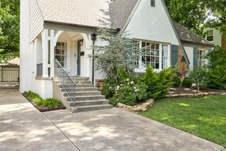 1107 Belford Avenue, Nichols Hills, OK 73116
