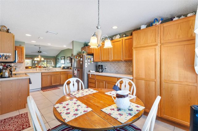 17443 SE 74TH RAES HALL AVENUE, The Villages, FL 32162