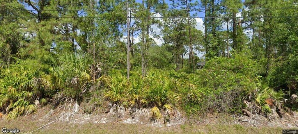 420 Maple AVE N, LEHIGH ACRES, FL 33972 — exterior