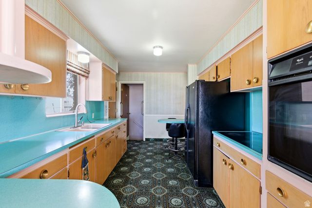 1325 E MILNE LN, Cottonwood Heights, UT 84047