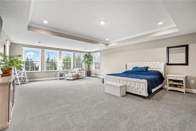 110 Ridgetop Dr, Adams Twp, PA 16046