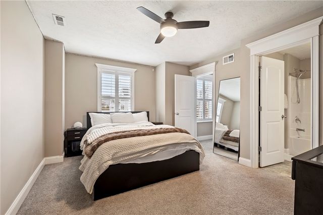 110 Ridgetop Dr, Adams Twp, PA 16046