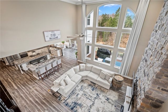 110 Ridgetop Dr, Adams Twp, PA 16046