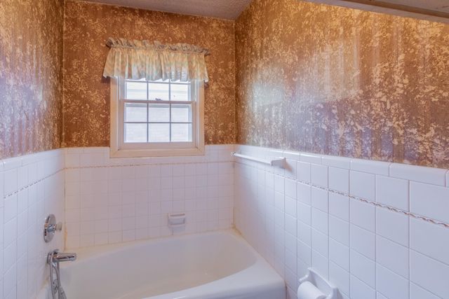 6019 Norfolk Avenue, Lubbock, TX 79413