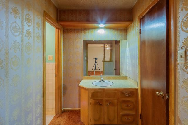 6019 Norfolk Avenue, Lubbock, TX 79413