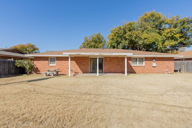 6019 Norfolk Avenue, Lubbock, TX 79413