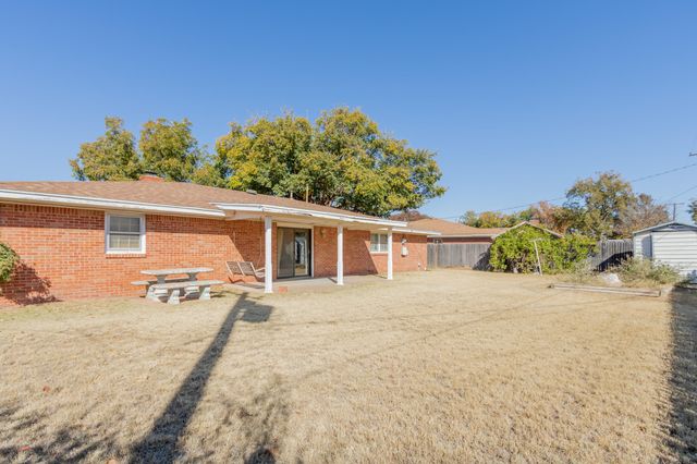 6019 Norfolk Avenue, Lubbock, TX 79413