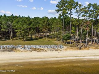 4 Sandy Bay Drive, Oriental, NC 28571