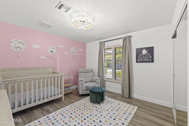 2412 E MONTEBELLO Avenue, Phoenix, AZ 85016