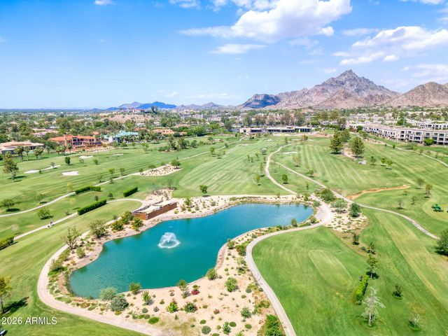 2412 E MONTEBELLO Avenue, Phoenix, AZ 85016