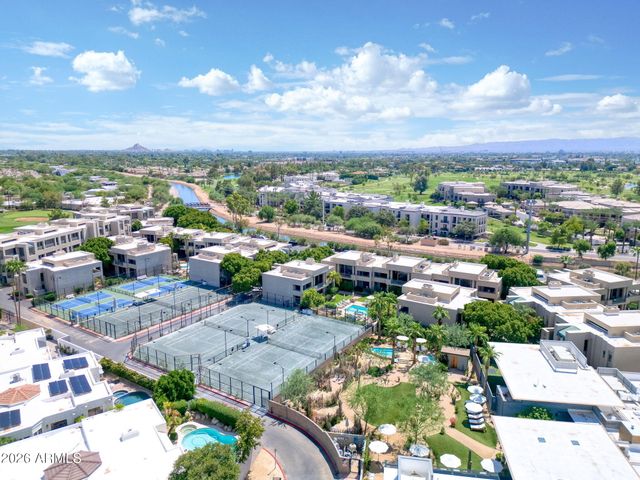2412 E MONTEBELLO Avenue, Phoenix, AZ 85016
