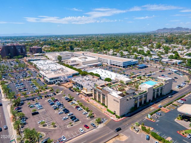 2412 E MONTEBELLO Avenue, Phoenix, AZ 85016