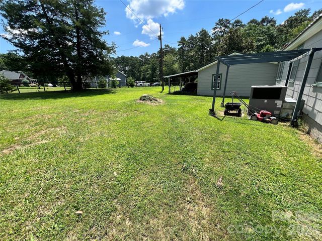 24520 Ridgecrest Road, Locust, NC 28097