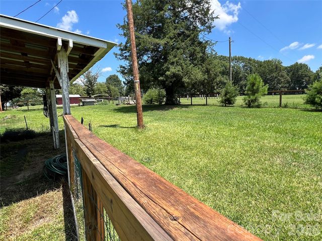 24520 Ridgecrest Road, Locust, NC 28097