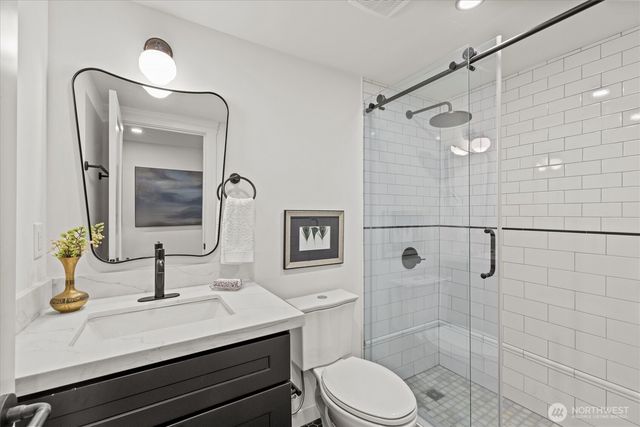4100 Densmore Avenue N, Seattle, WA 98103