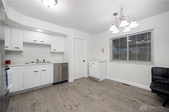 2620 Delavan Drive, Dayton, OH 45459