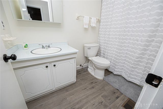 2620 Delavan Drive, Dayton, OH 45459
