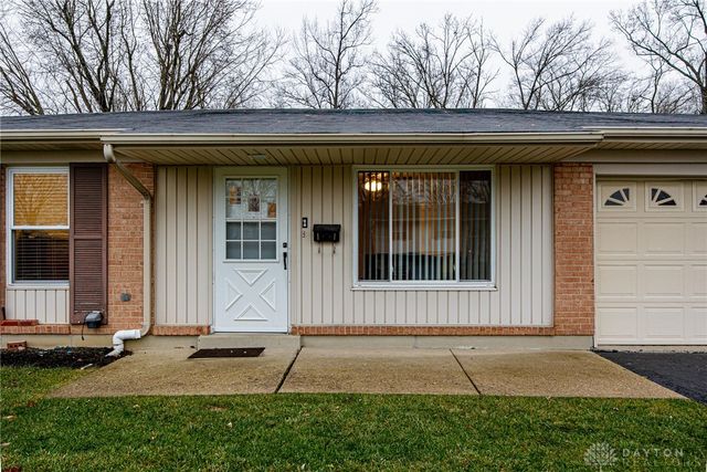 2620 Delavan Drive, Dayton, OH 45459
