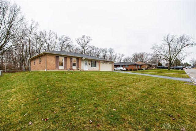 2620 Delavan Drive, Dayton, OH 45459